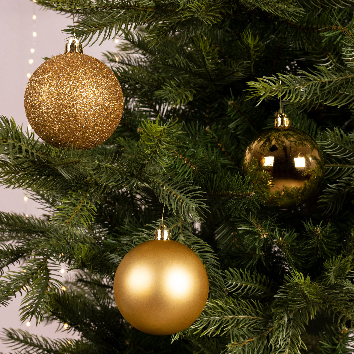 Decoris Palline Infrangibili Oro Chiaro 34 pz – Ø 8 cm