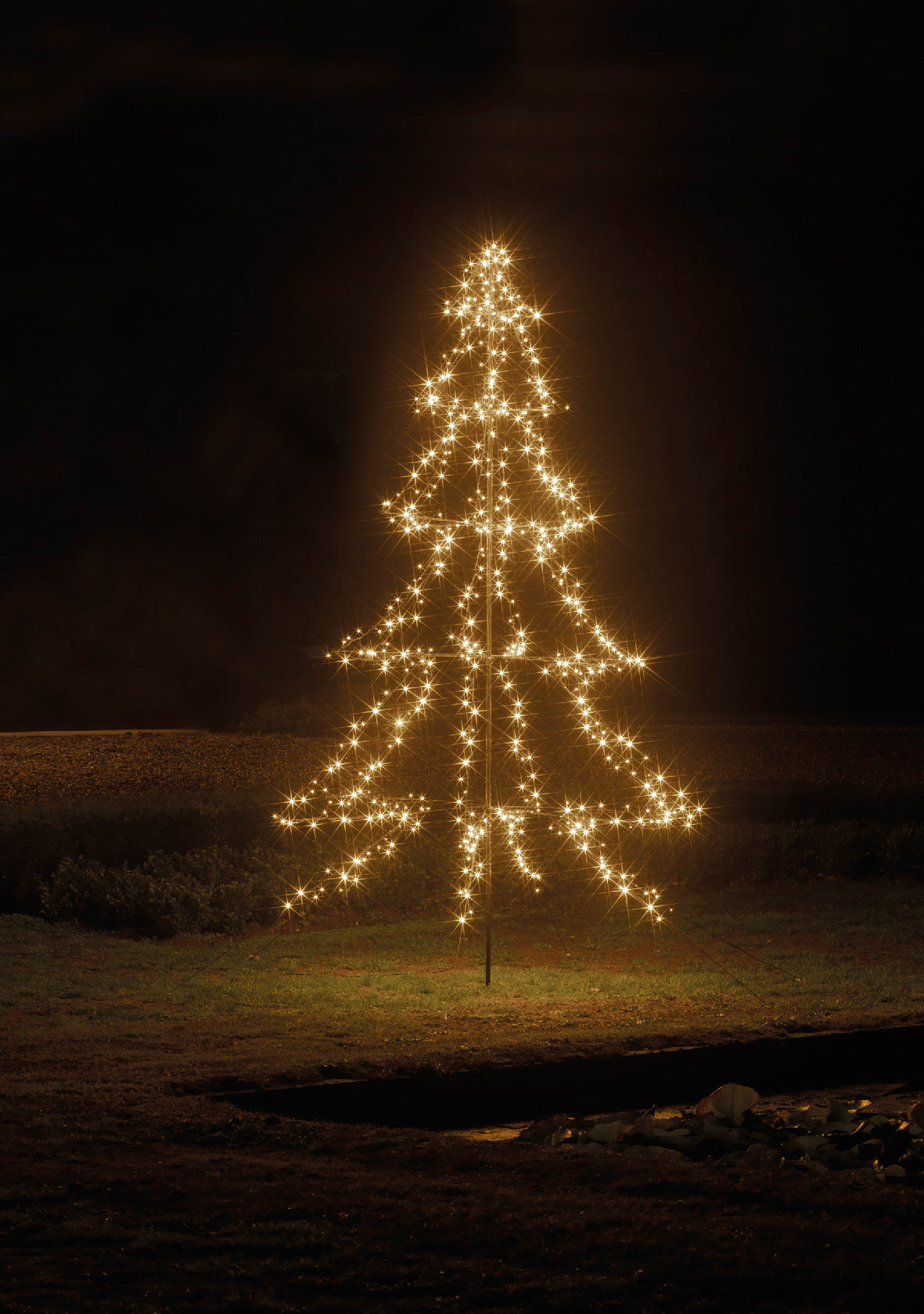 Albero LED Metallo 600L 300 cm – 8 Funzioni Twinkle Effect (cod. 493438) – Lumineo