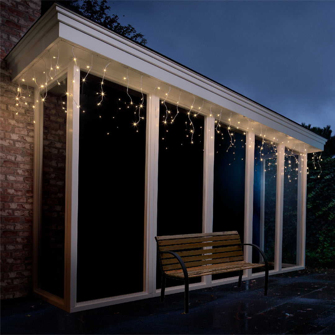 Luci di Natale a Ghiacciolo 259 LED Bianco Caldo –(cod. 494828) – Lumineo