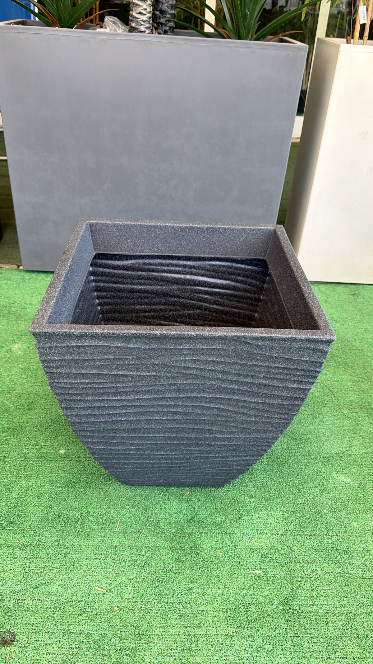 Vaso Sylt Antracite 40x40xH42 cm – Vaso Quadrato Moderno in Polietilene