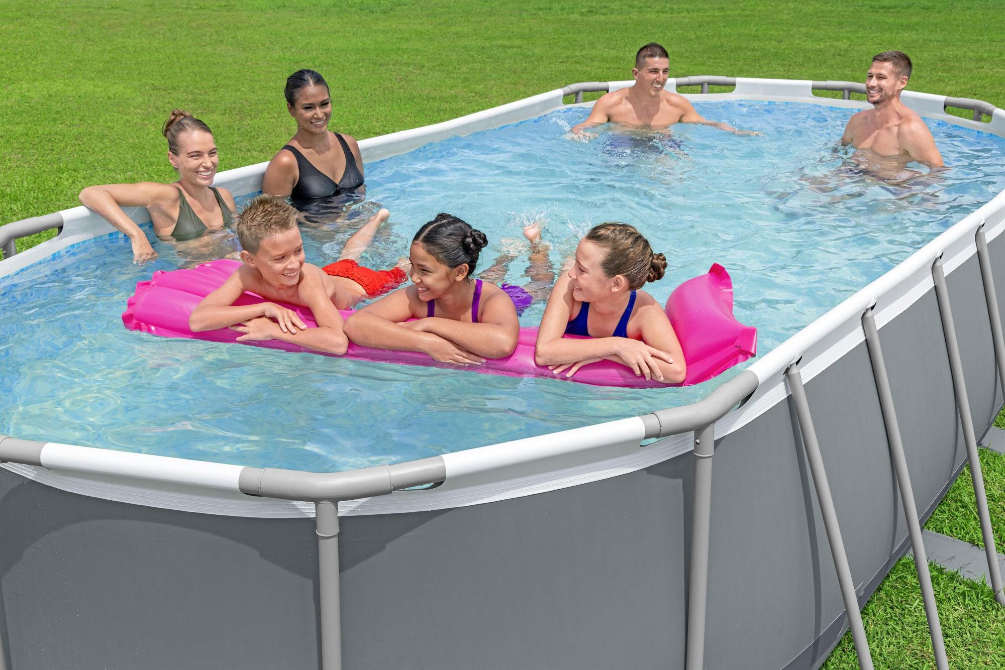 Piscina fuori terra ovale Bestway Steel Pro MAX™ 549 x 274 x 122 cm – Set completo