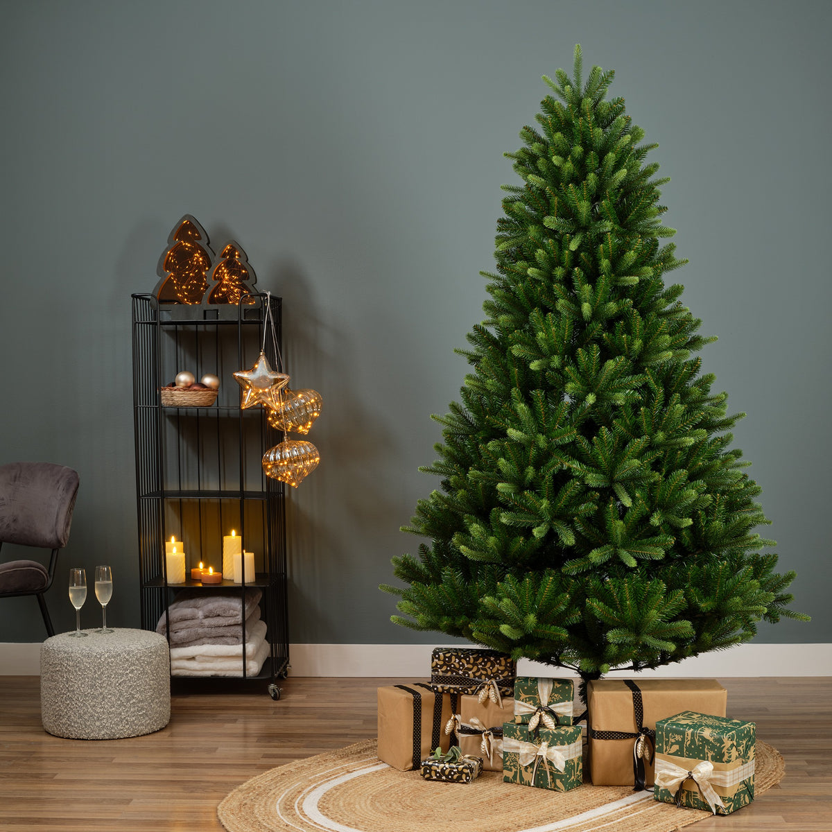 Albero di Natale Bromont Fir 180 cm Ø105 cm Everlands – 1.061 Punte PE/PVC