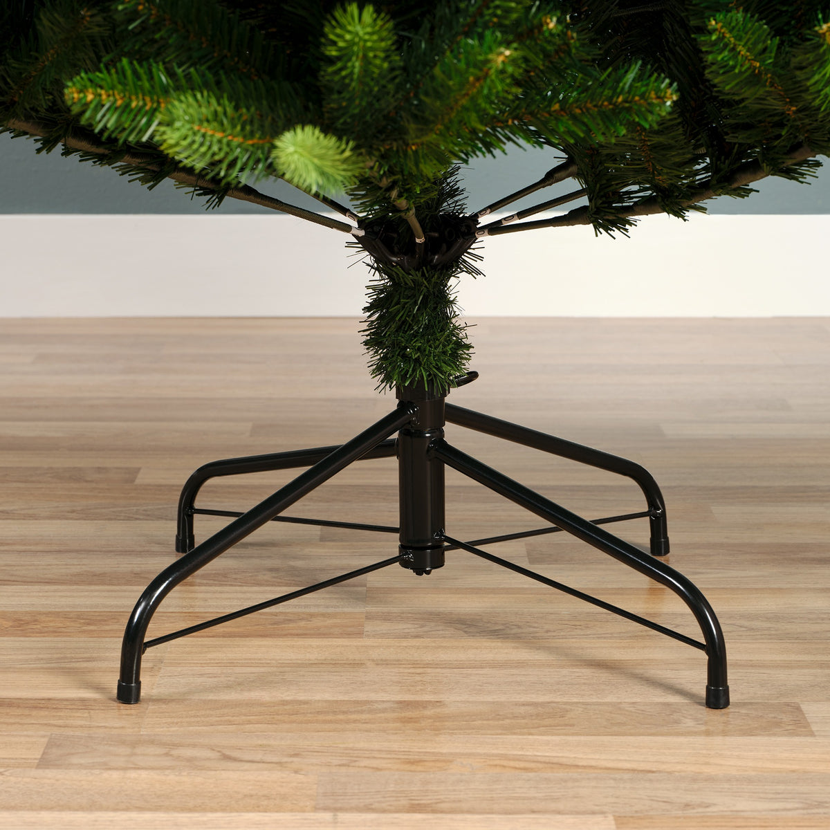 Albero di Natale Bromont Fir 240 cm Ø140 cm Everlands – 1.927 Punte PE/PVC