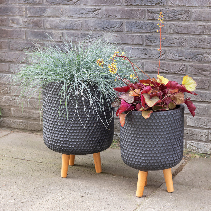 Vaso Zoe in fibre clay con gambe in legno – antracite cod. 802565