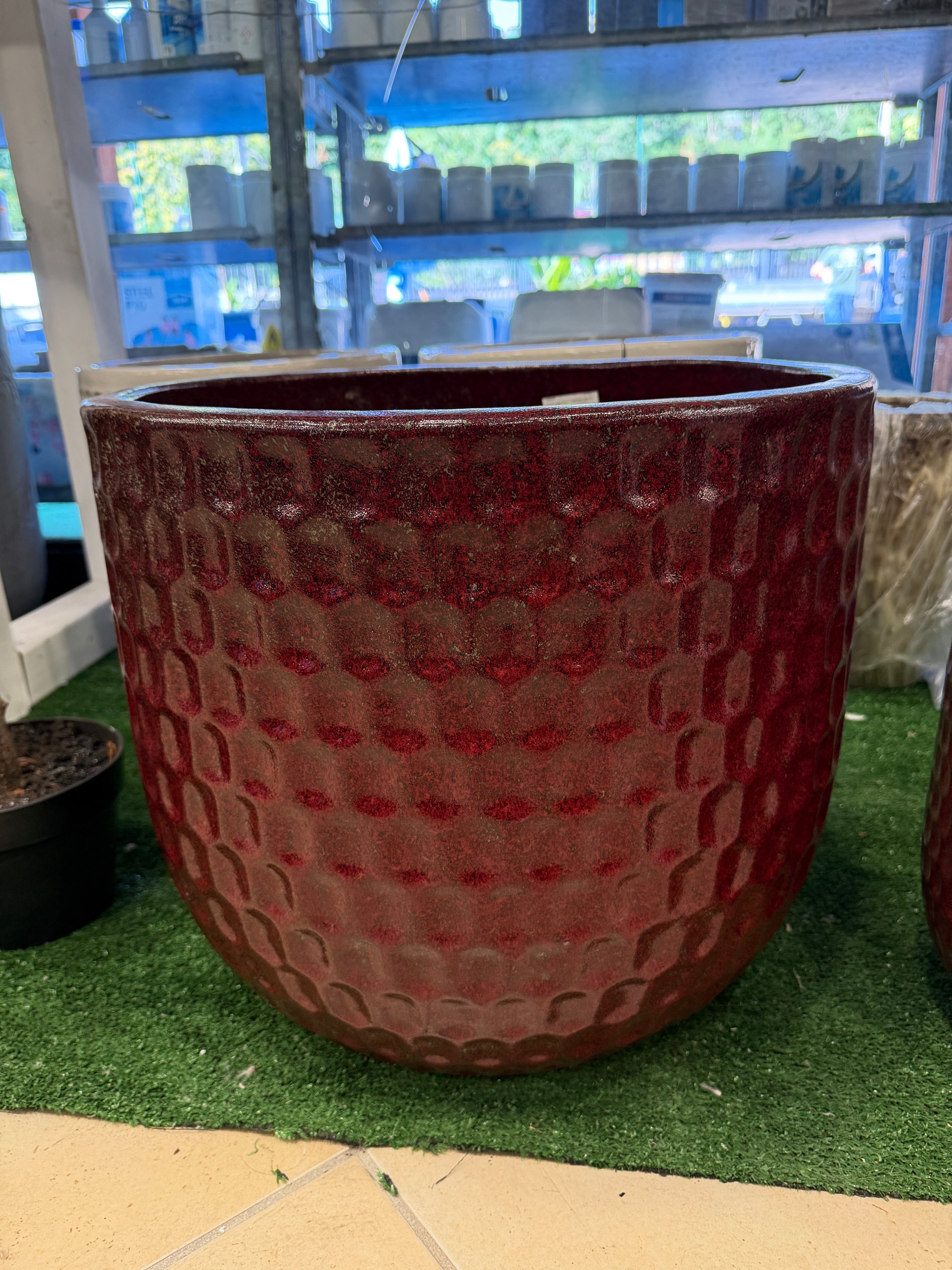 Noble Egg Facet Oxblood S4 D30/58H27/51