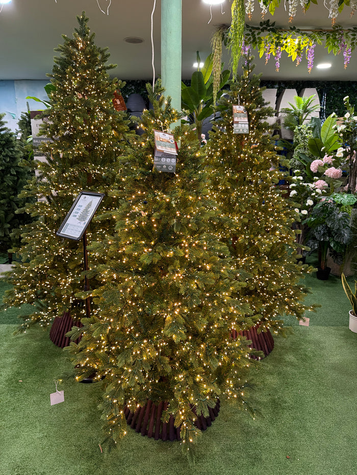 Albero di Natale Galloway Spruce 180 cm Preilluminato con 3000 LED – Ø120 cm Everlands