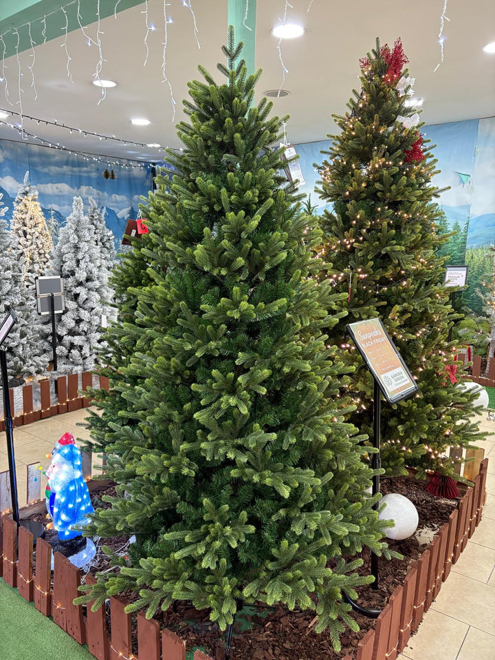 Albero di Natale Sunpeaks Fir 210 cm Ø132 cm (cod. 684407) – Everlands