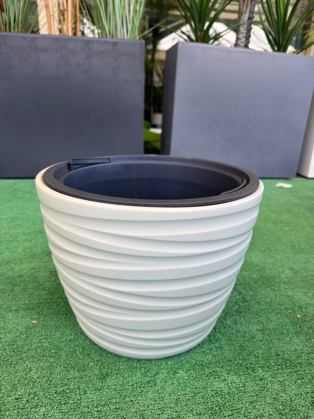 Vaso Beige con Caspò 37 x 28 cm